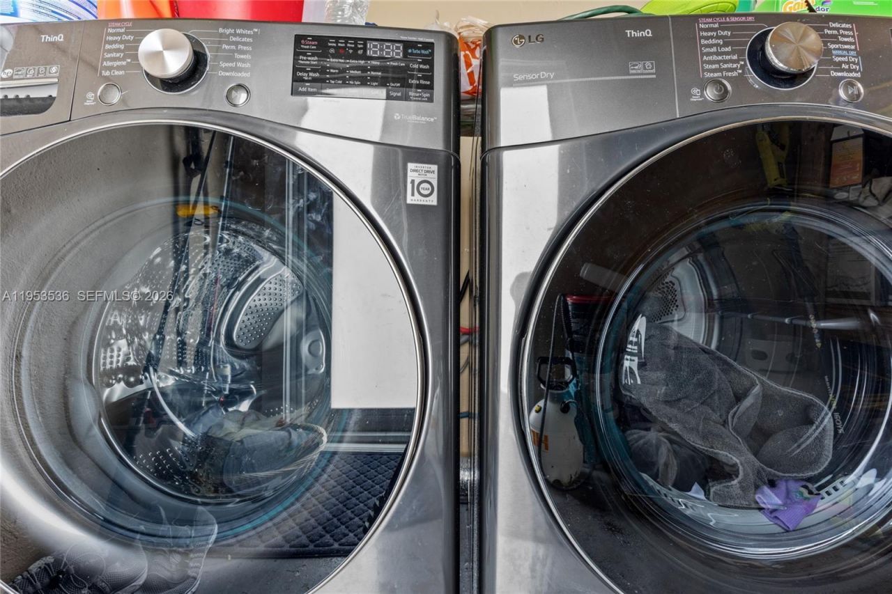 14950 S Biscayne River Dr, Miami, FL 33168 Photo