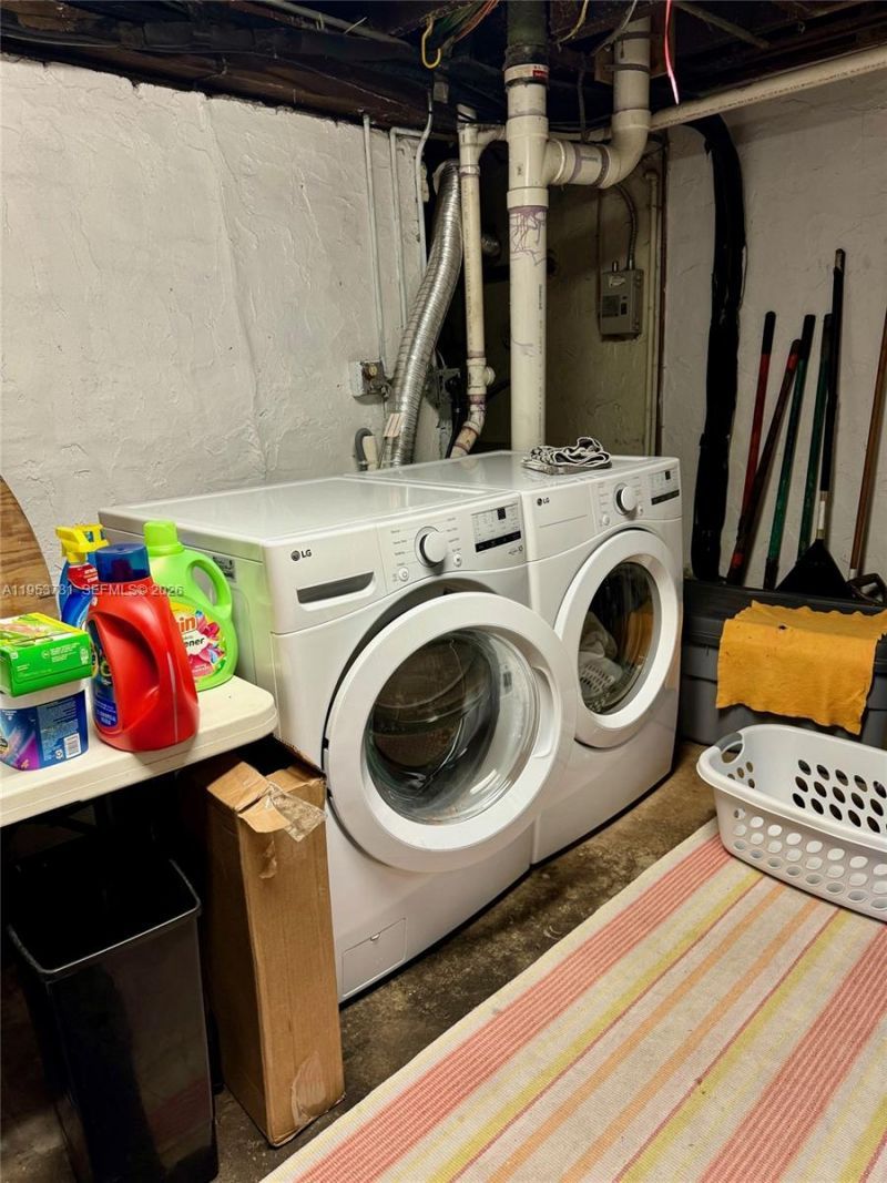 1015 Genoa St, Unit 2, Coral Gables, FL 33134 Photo