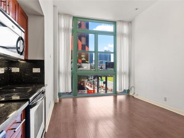 111 E Flagler St, Unit 204, Miami, FL 33131