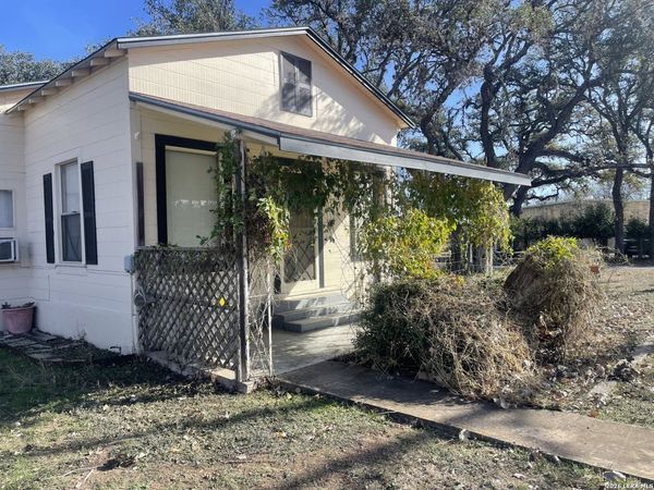 1209 FM 1376, Sisterdale, TX 78006