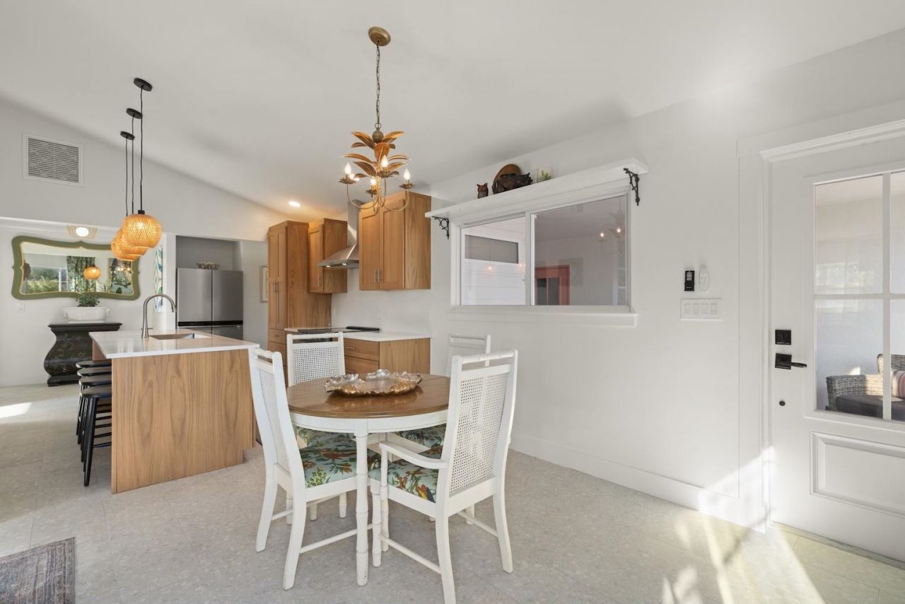 3009 Singing Wind Drive, Sanibel, FL 33957 Photo