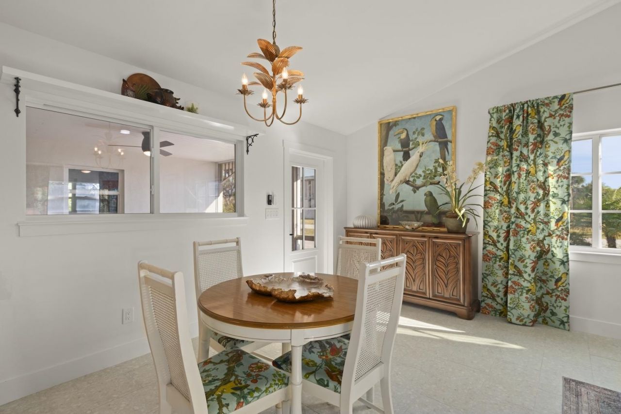 3009 Singing Wind Drive, Sanibel, FL 33957 Photo