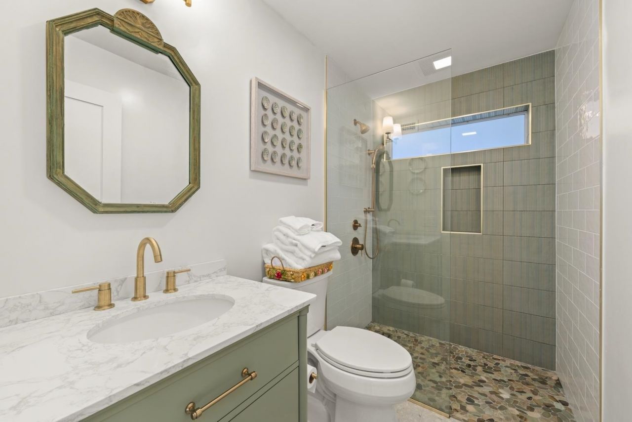 3009 Singing Wind Drive, Sanibel, FL 33957 Photo