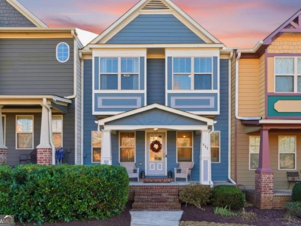 411 Royal Crescent Lane E, Canton, GA 30115