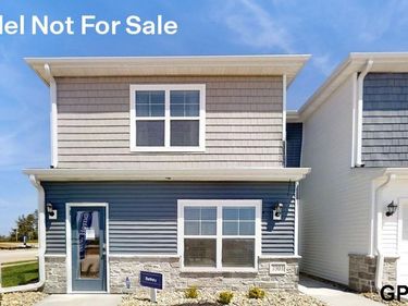 7301 S 204th Avenue, Gretna, NE 68028