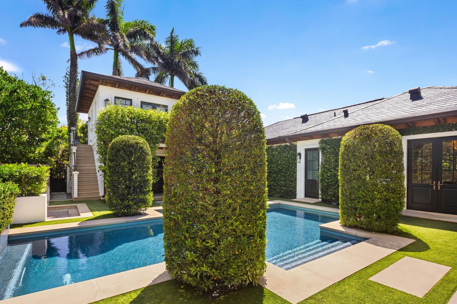 1053 N Lake Way, Palm Beach, FL 33480 Photo