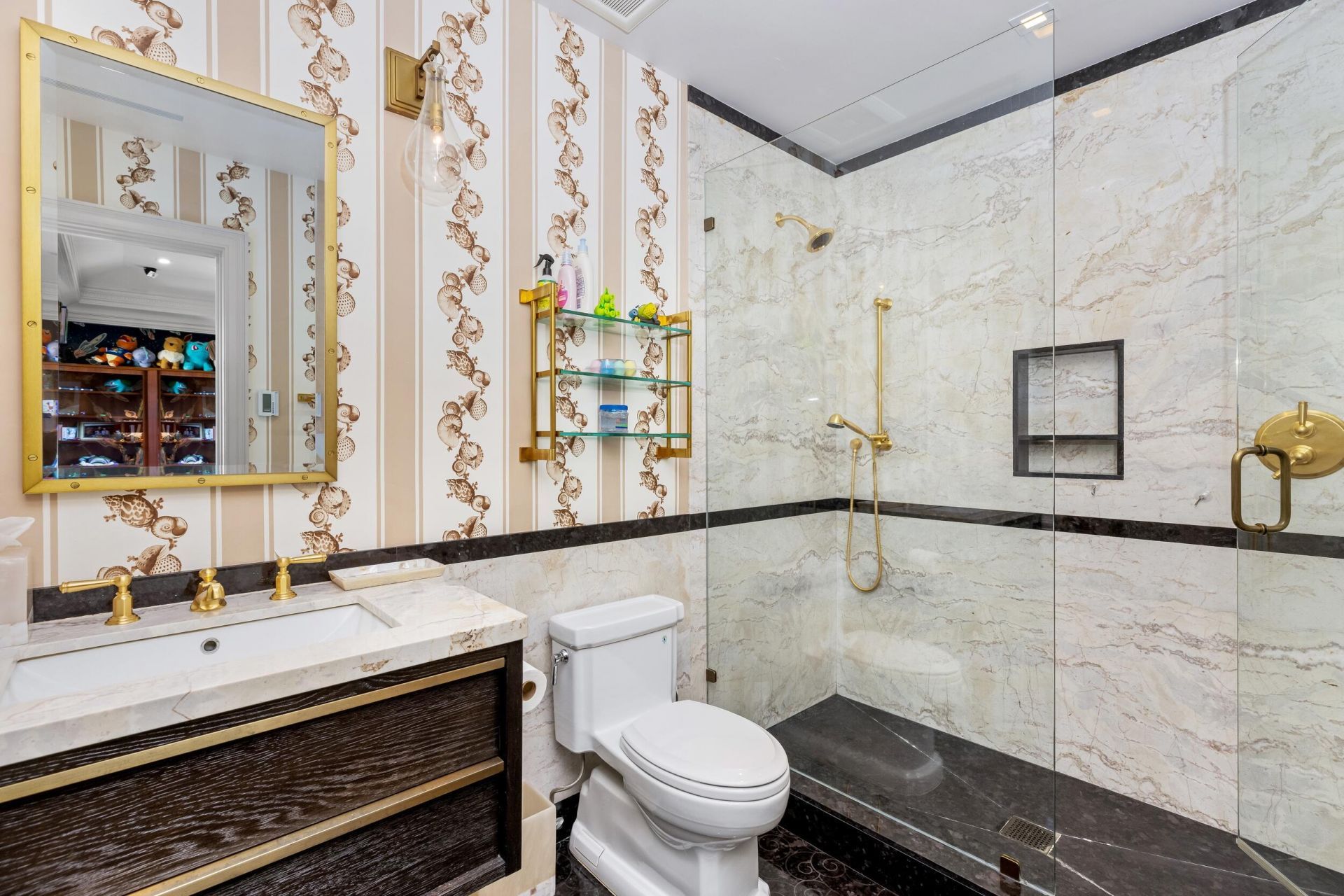 1053 N Lake Way, Palm Beach, FL 33480 Photo