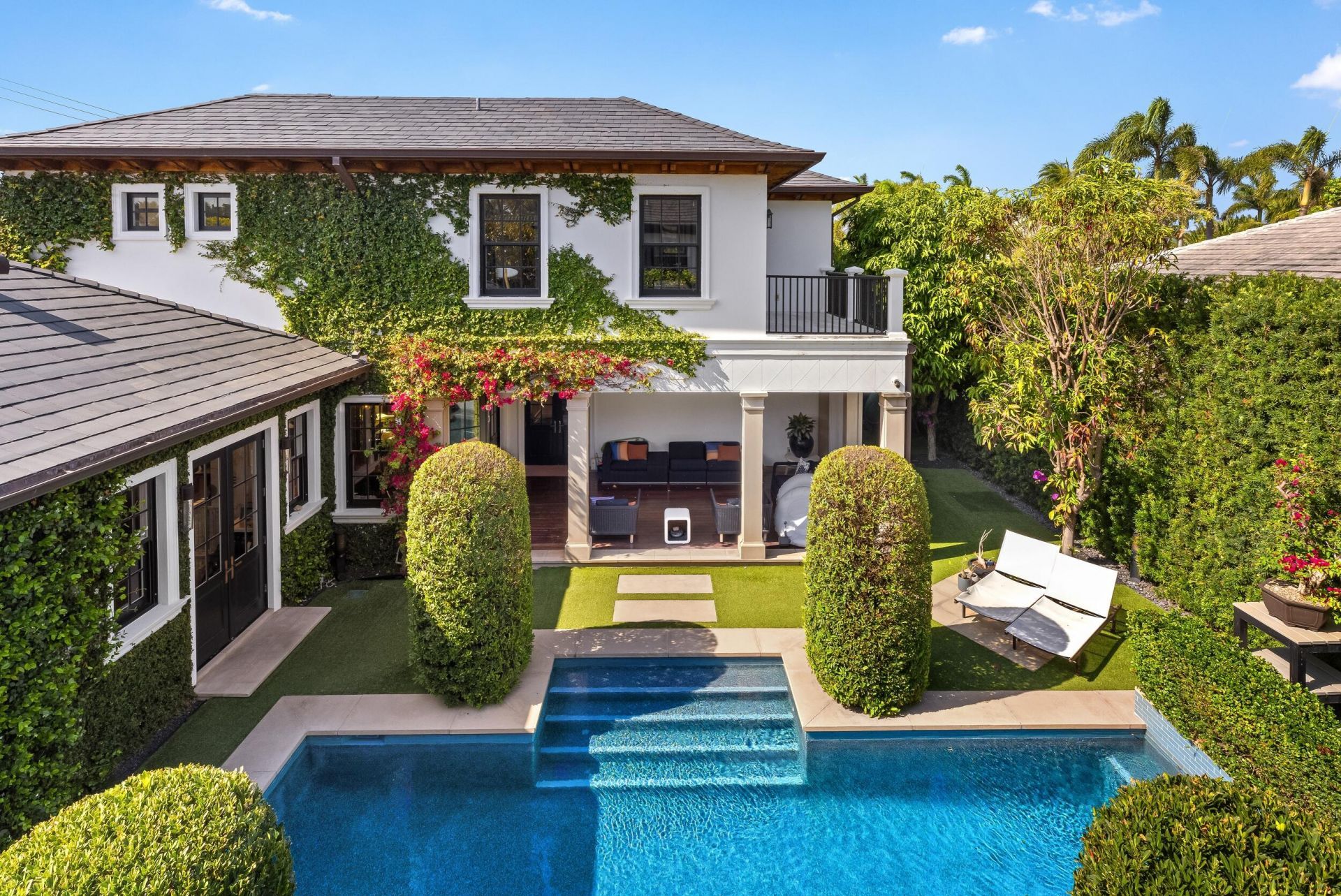 1053 N Lake Way, Palm Beach, FL 33480 Photo