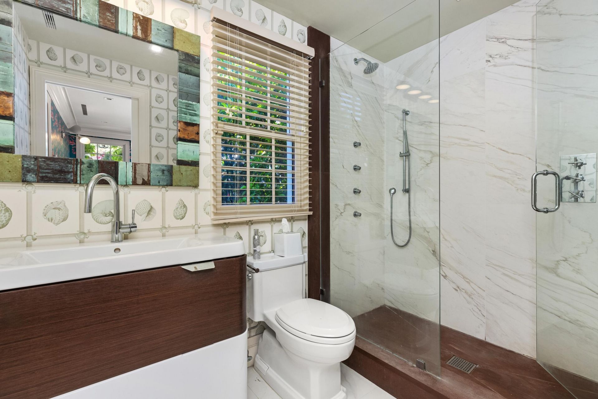 1053 N Lake Way, Palm Beach, FL 33480 Photo