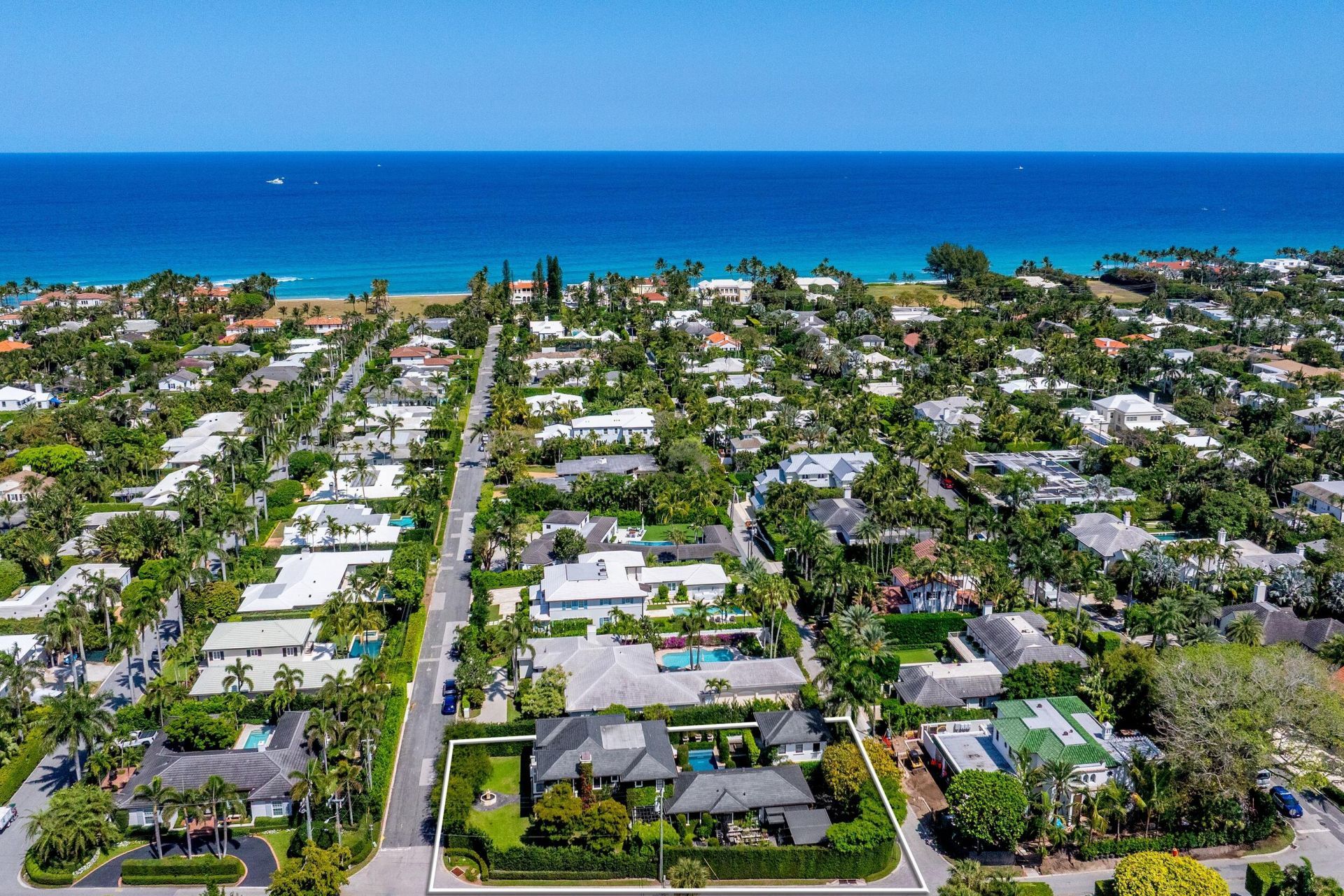 1053 N Lake Way, Palm Beach, FL 33480 Photo