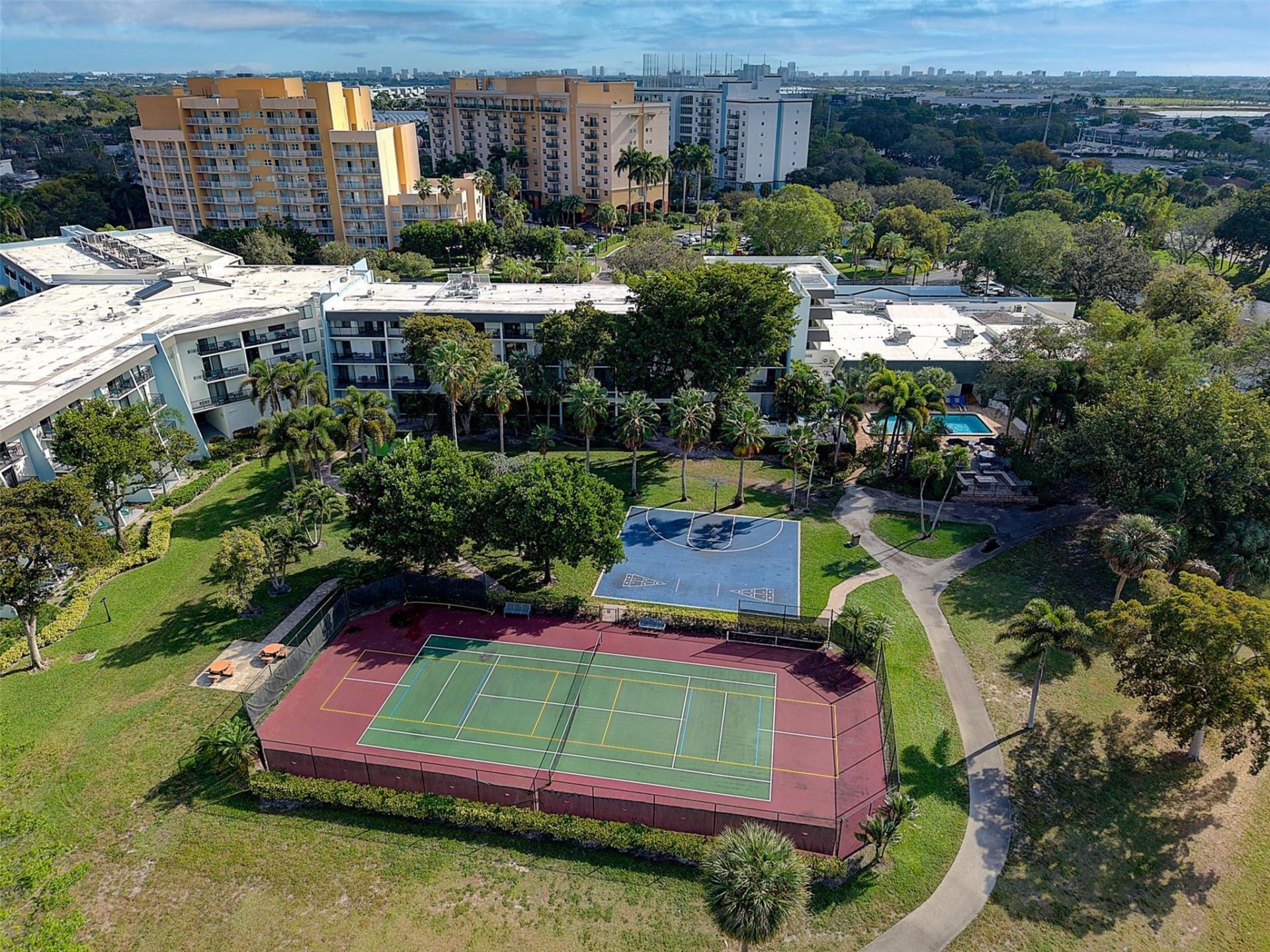 3080 N Course Drive, Unit 304, Pompano Beach, FL 33069 Photo