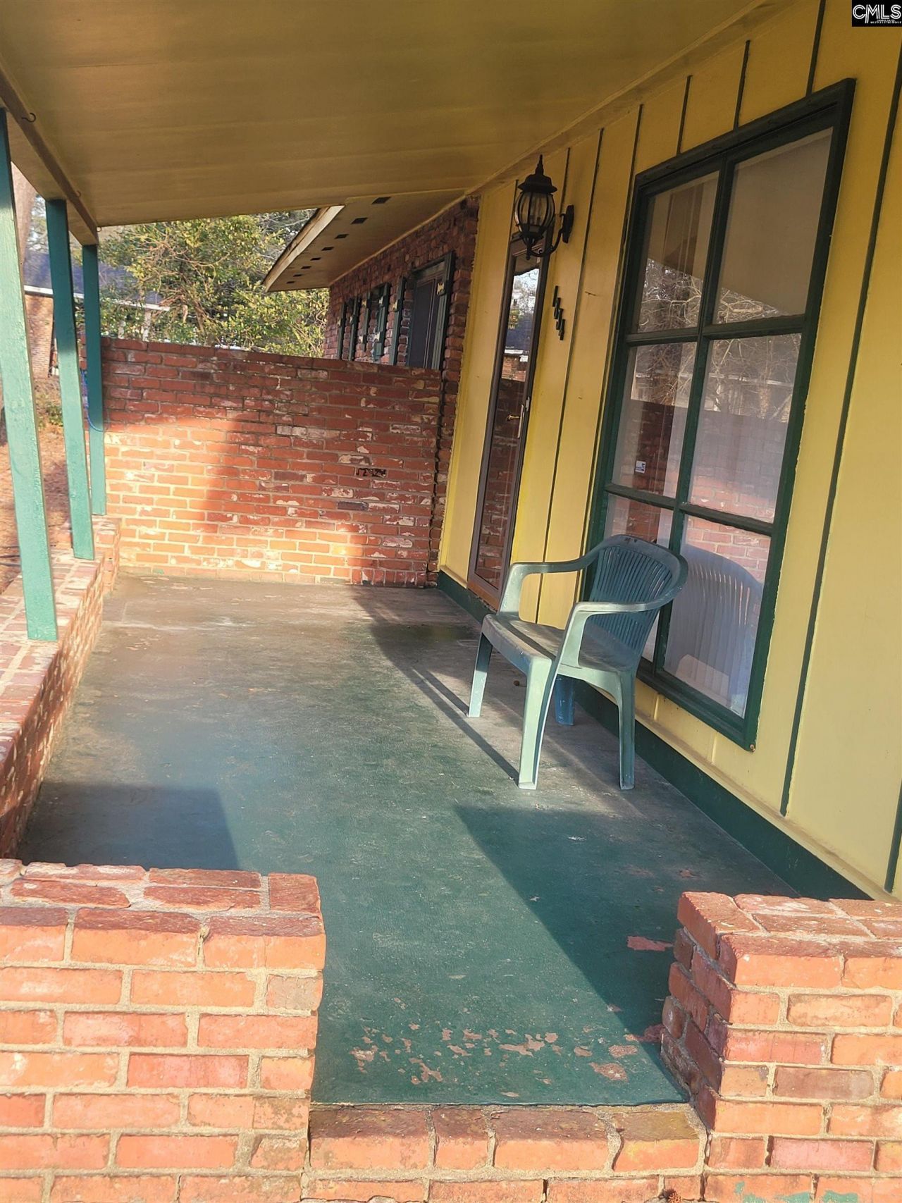 1834 Springfield Photo 7