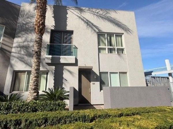 4535 Dean Martin Drive, Unit 107, Las Vegas, NV 89103