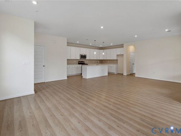 5313 Twisting Vine Lane, Unit 105, Glen Allen, VA 23059