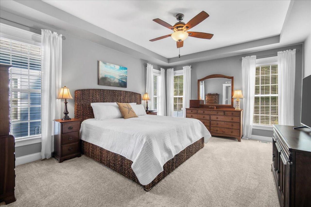 217 Carolinian Drive Photo 20