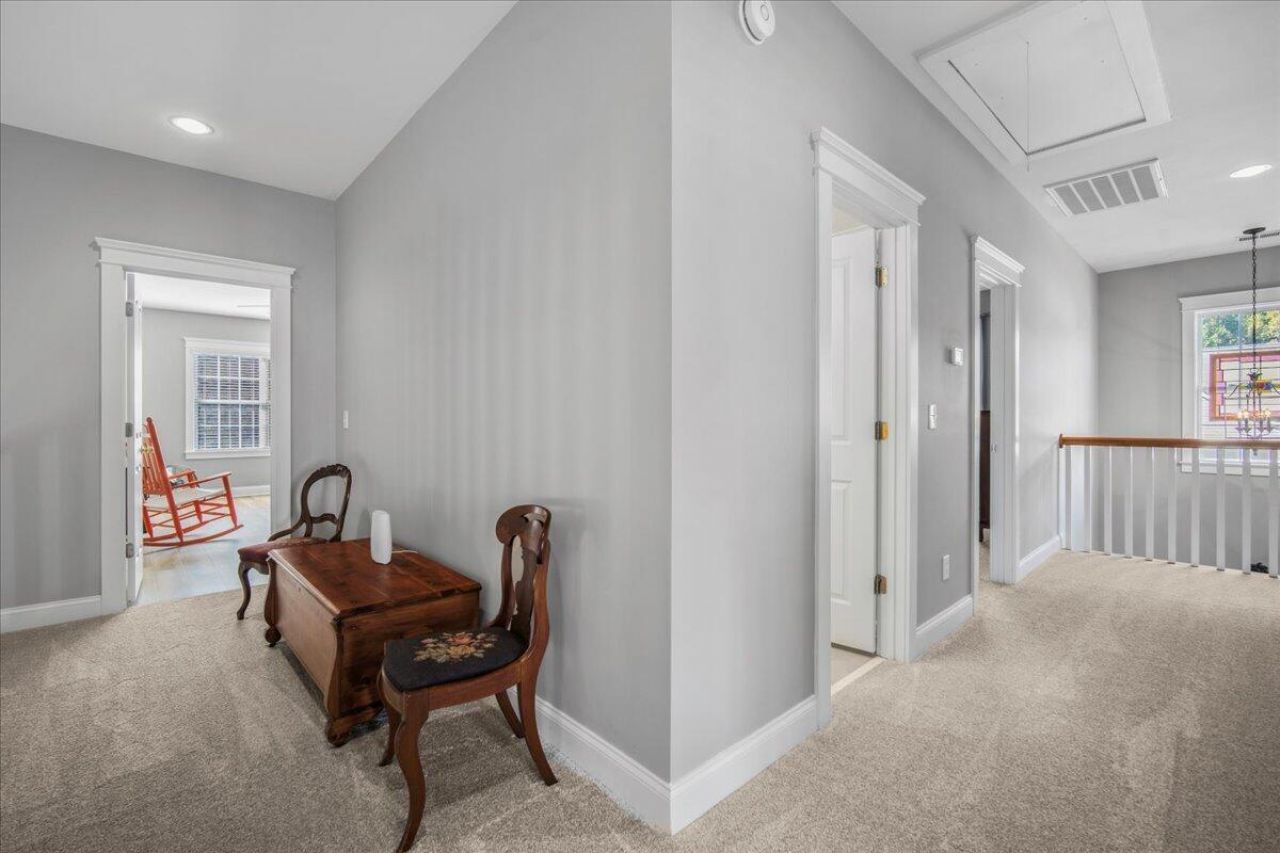 217 Carolinian Drive Photo 27