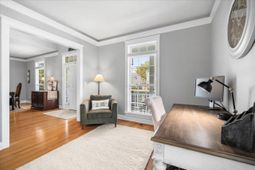 217 Carolinian Drive photo 4