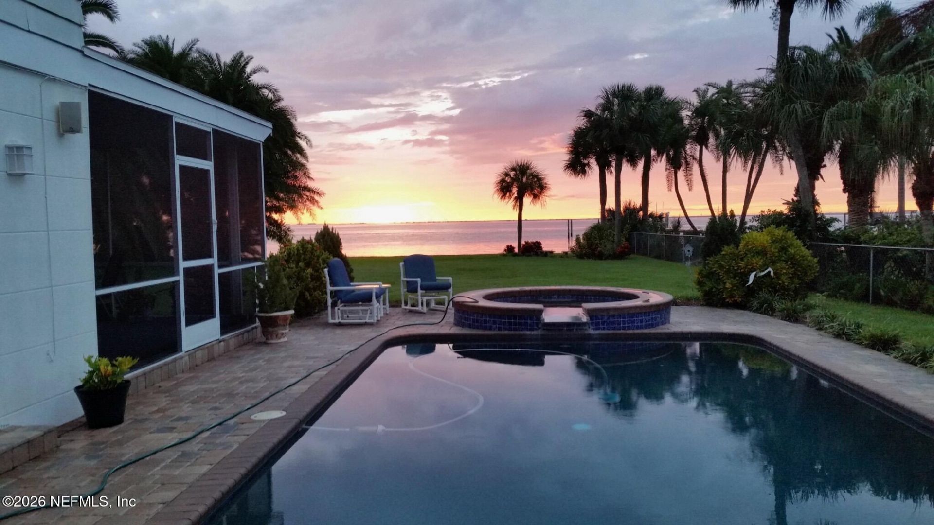 6100 Bahama Shores Drive S, Saint Petersburg, FL 33705 Photo