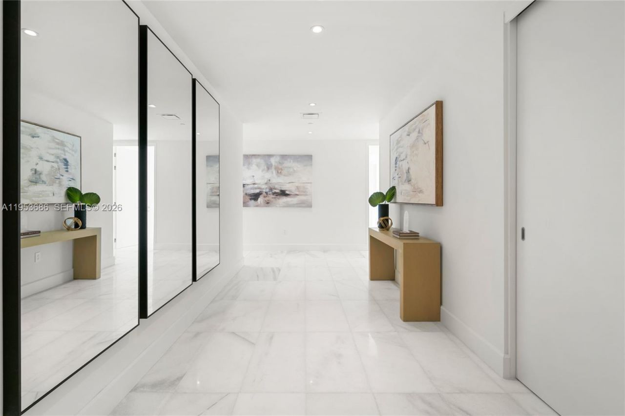 700 NE 26th Ter , Unit 4903, Miami, FL 33137 Photo