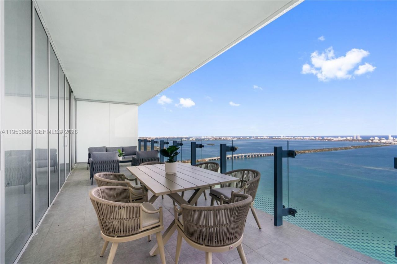 700 NE 26th Ter , Unit 4903, Miami, FL 33137 Photo