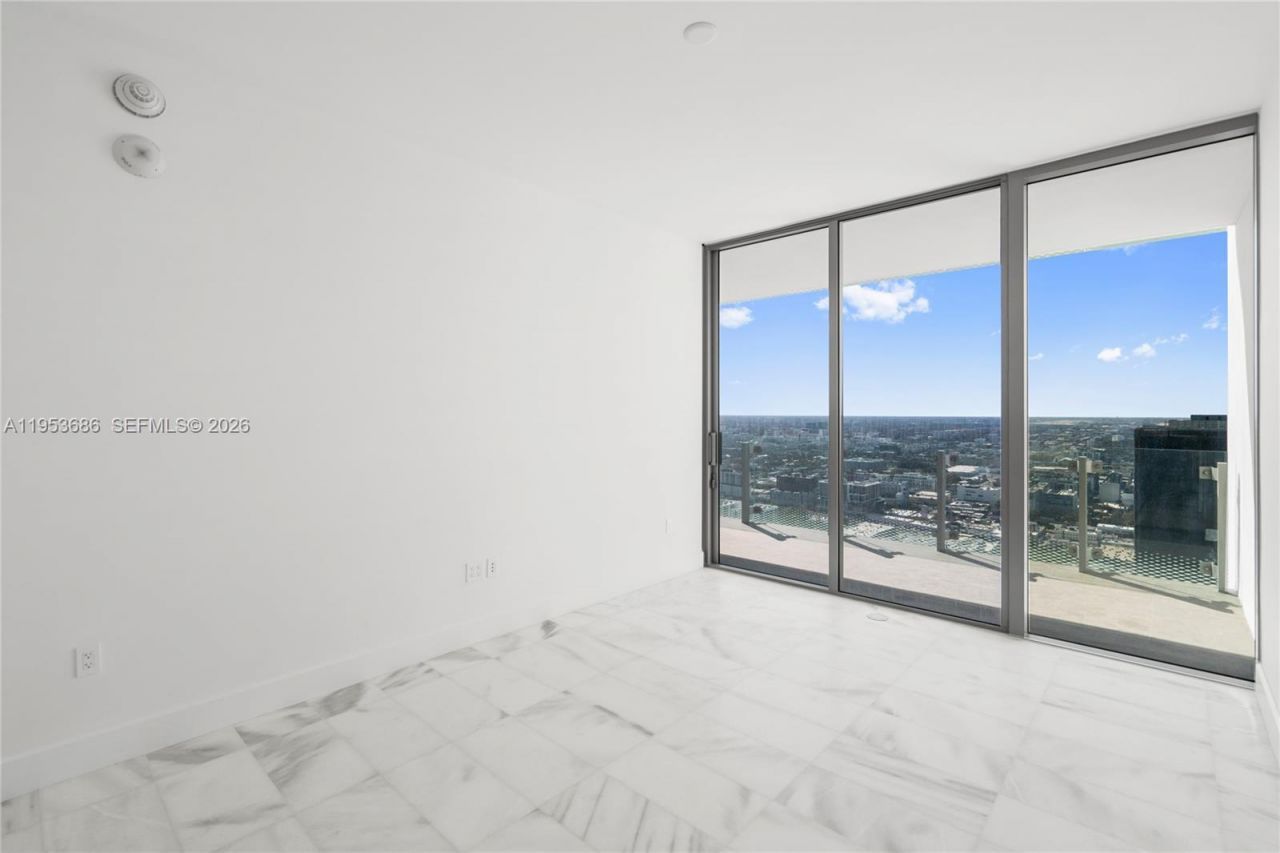 700 NE 26th Ter , Unit 4903, Miami, FL 33137 Photo