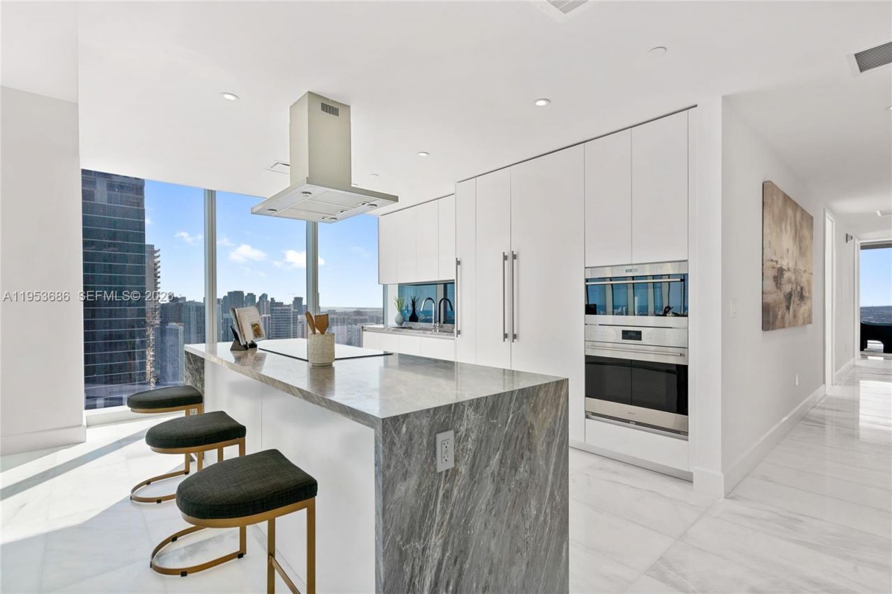 700 NE 26th Ter , Unit 4903, Miami, FL 33137 Photo