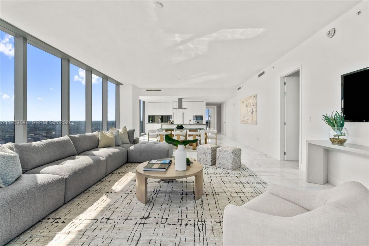 700 NE 26th Ter , Unit 4903, Miami, FL 33137 Photo