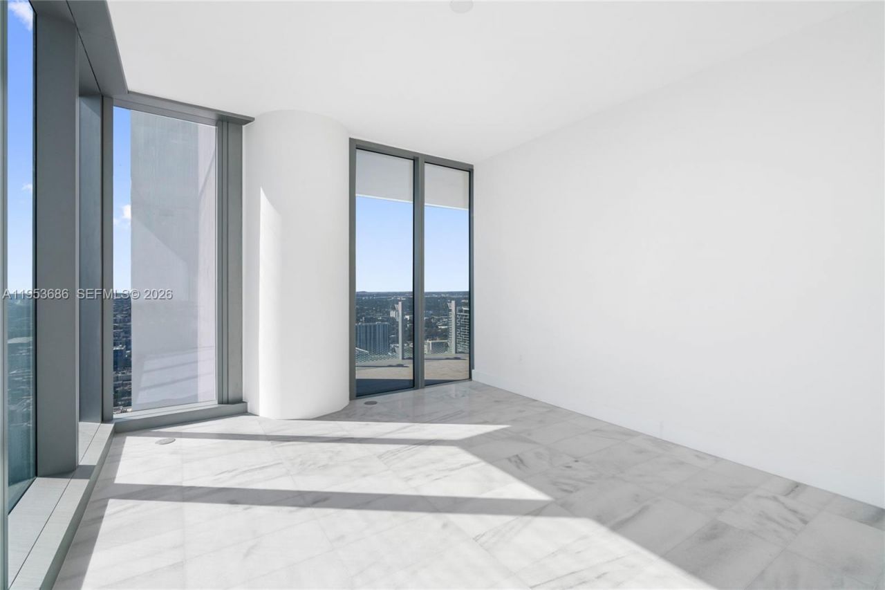 700 NE 26th Ter , Unit 4903, Miami, FL 33137 Photo