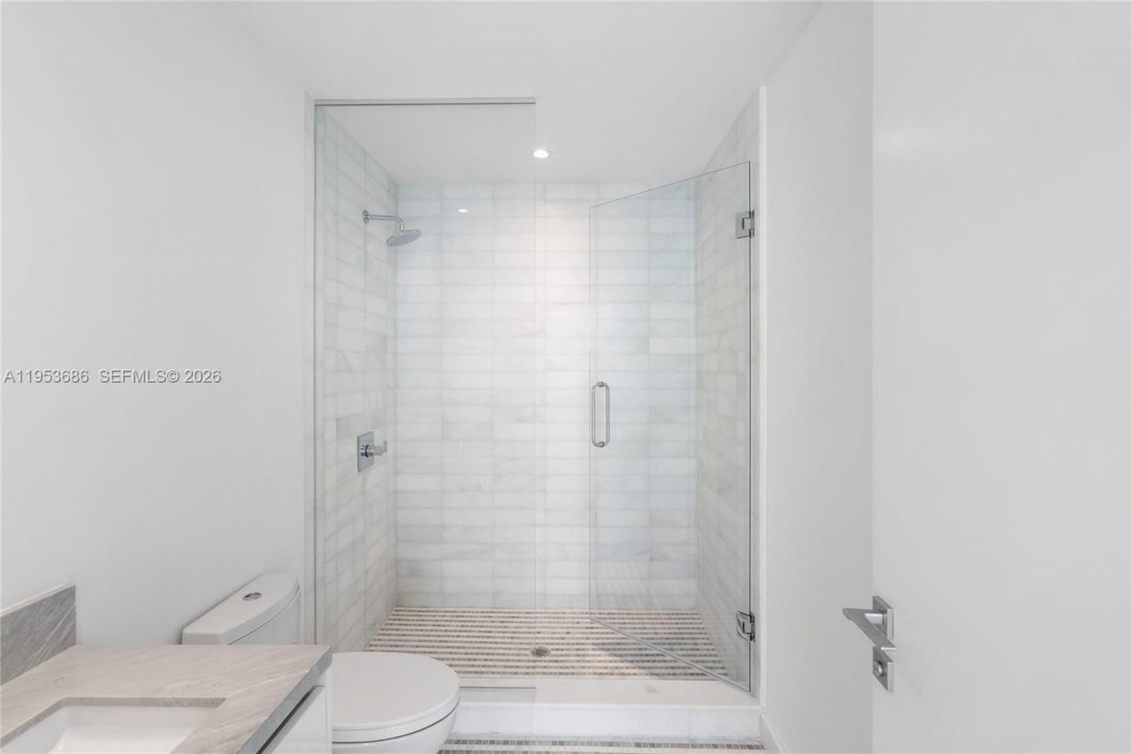 700 NE 26th Ter , Unit 4903, Miami, FL 33137 Photo