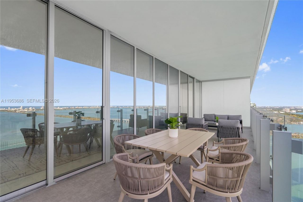 700 NE 26th Ter , Unit 4903, Miami, FL 33137 Photo