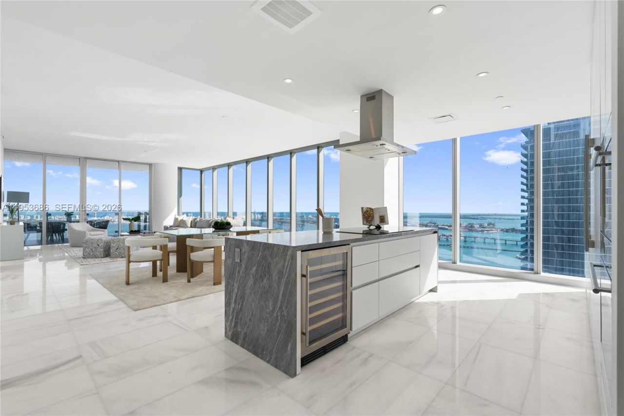 700 NE 26th Ter , Unit 4903, Miami, FL 33137 Photo