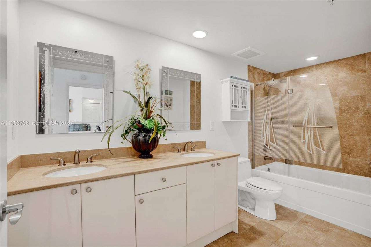 1755 E Hallandale Beach Blvd, Unit 1208E, Hallandale Beach, FL 33009 Photo