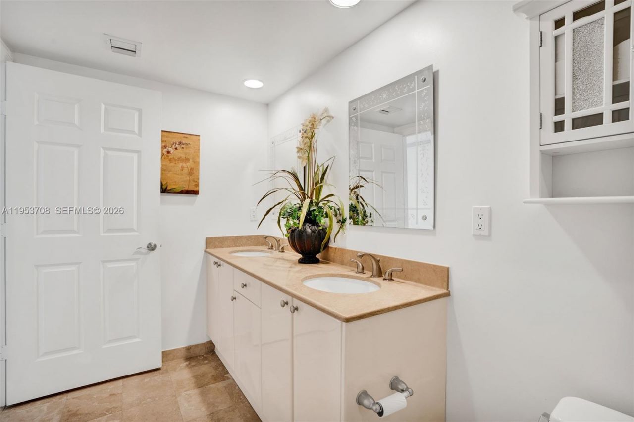 1755 E Hallandale Beach Blvd, Unit 1208E, Hallandale Beach, FL 33009 Photo