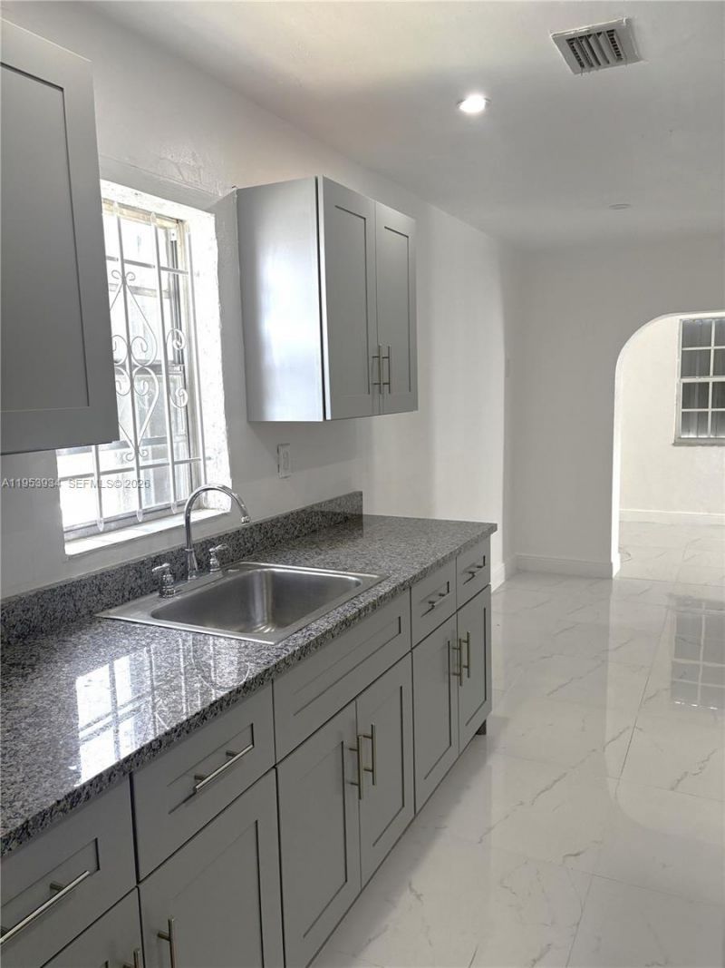 2993 NW 191st Ter, Miami Gardens, FL 33056 Photo