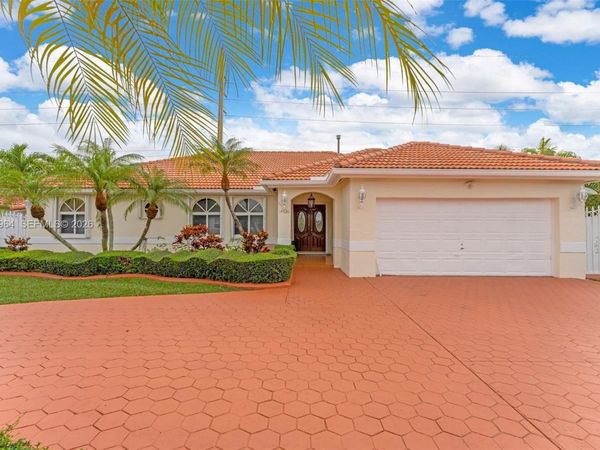 14920 SW 151st Ter , Miami, FL 33196