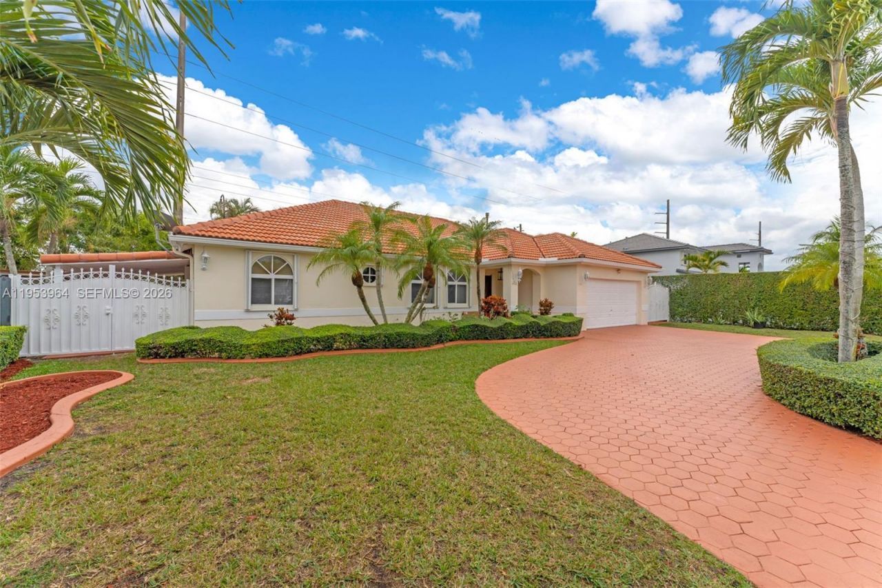 14920 SW 151st Ter , Miami, FL 33196 Photo