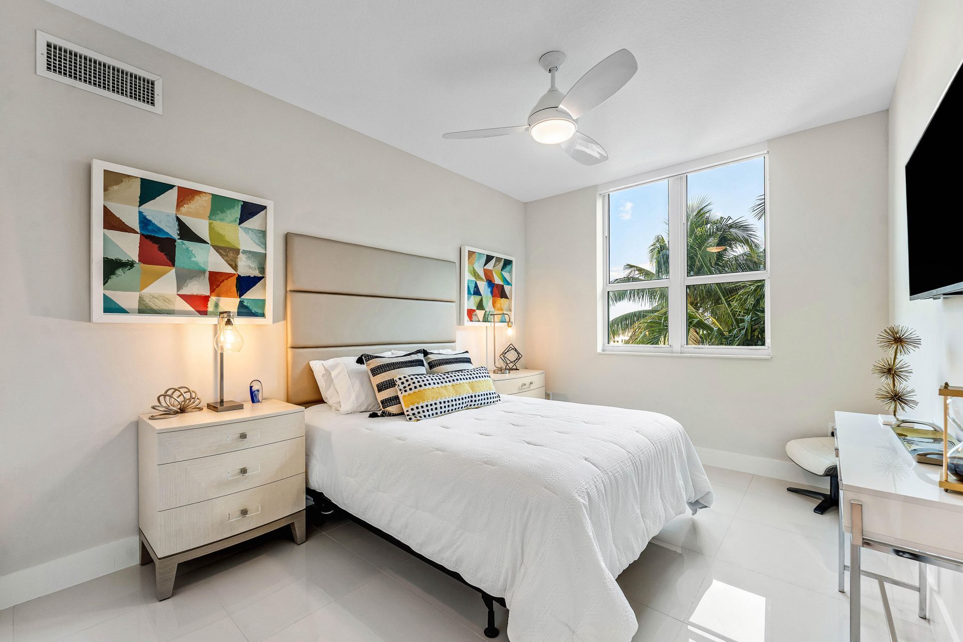 450 N Federal Highway, Unit 711, Boynton Beach, FL 33435 Photo