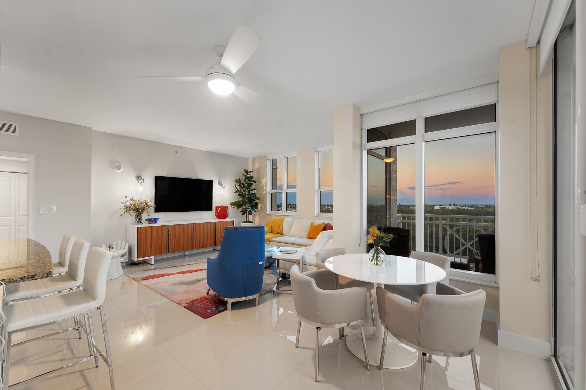 450 N Federal Highway, Unit 711, Boynton Beach, FL 33435 Photo