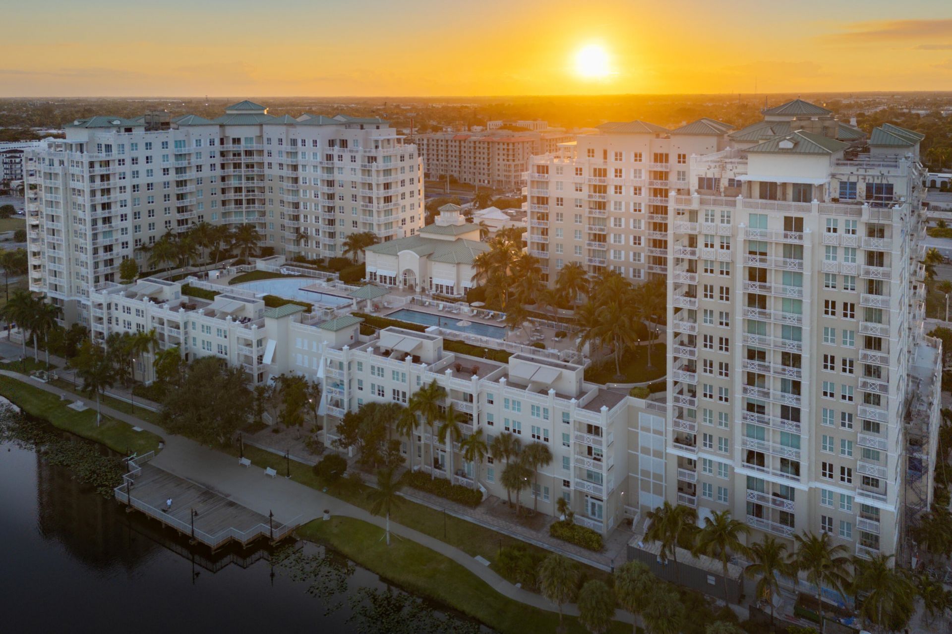 450 N Federal Highway, Unit 711, Boynton Beach, FL 33435 Photo