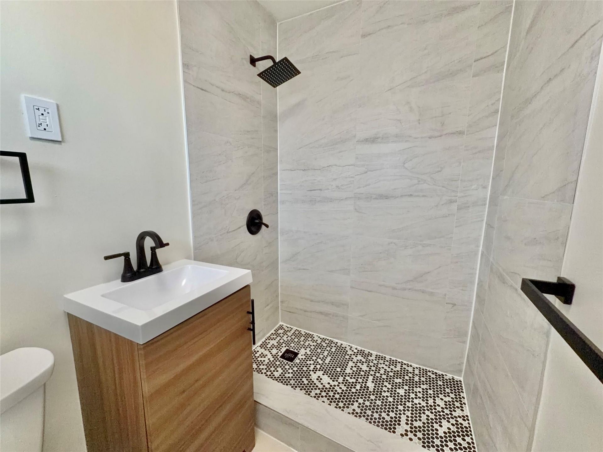 924 NE 17th Terrace, Unit 10, Fort Lauderdale, FL 33304 Photo