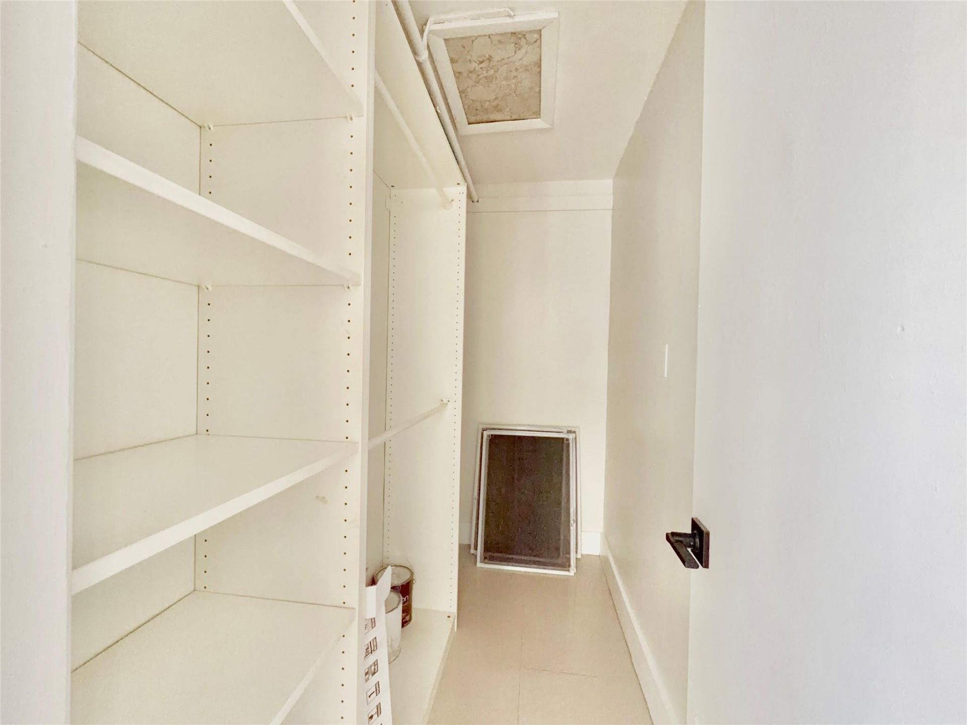 924 NE 17th Terrace, Unit 10, Fort Lauderdale, FL 33304 Photo