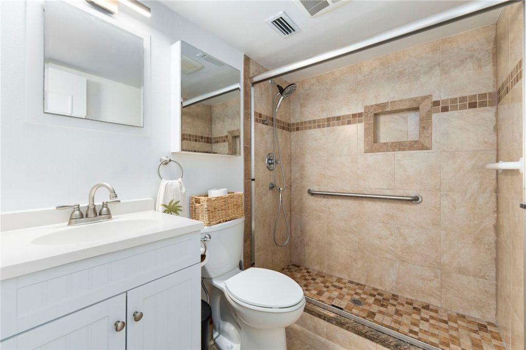 4410 Highway A1a, Unit 204, Vero Beach, FL 32963 Photo
