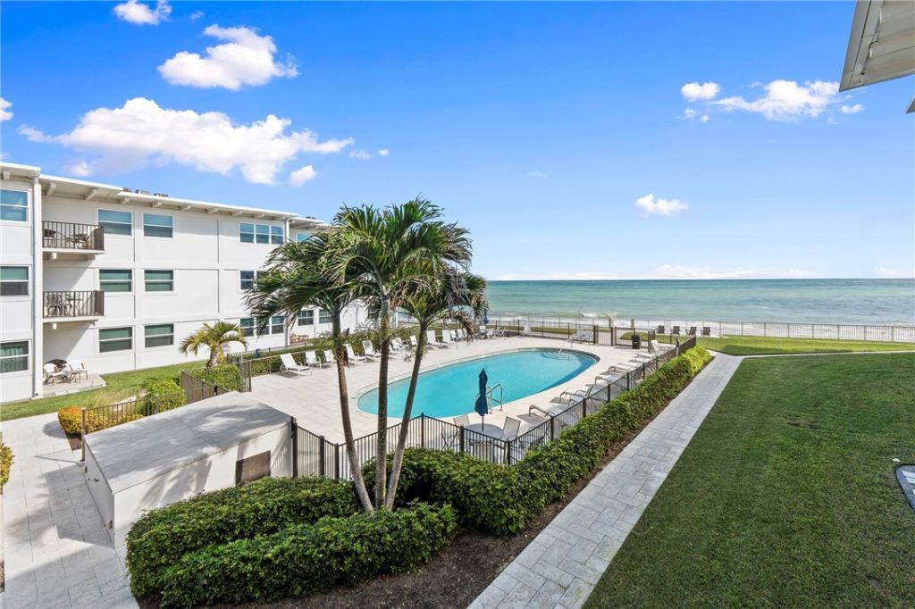4410 Highway A1a, Unit 204, Vero Beach, FL 32963 Photo