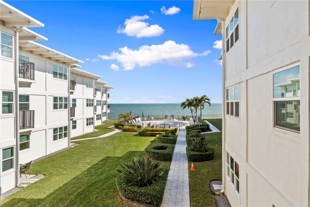 4410 Highway A1a, Unit 204, Vero Beach, FL 32963 Photo