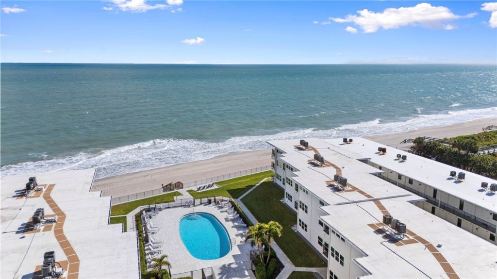 4410 Highway A1a, Unit 204, Vero Beach, FL 32963 Photo