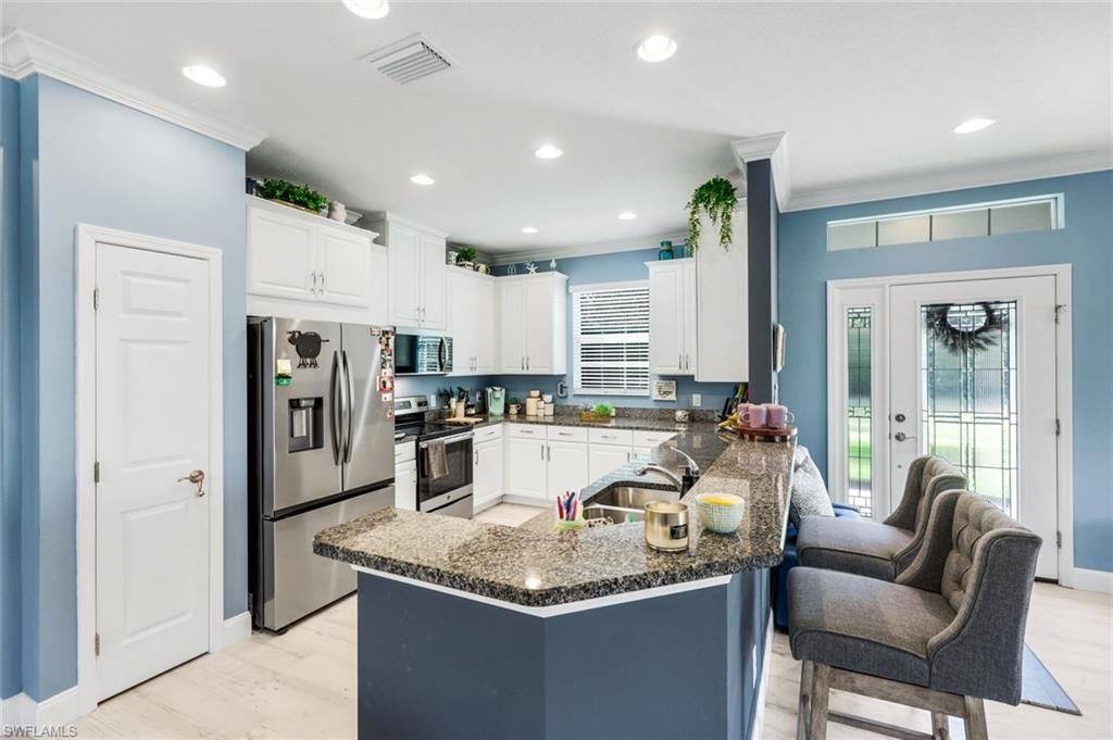 2655 Vareo Ct, Cape Coral, FL 33991 Photo