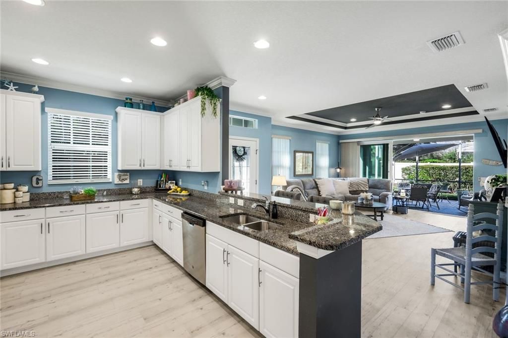 2655 Vareo Ct, Cape Coral, FL 33991 Photo