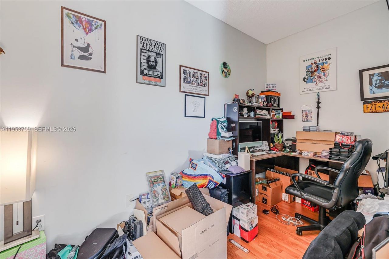 10026 Hammocks Blvd , Unit 207-6, Miami, FL 33196 Photo