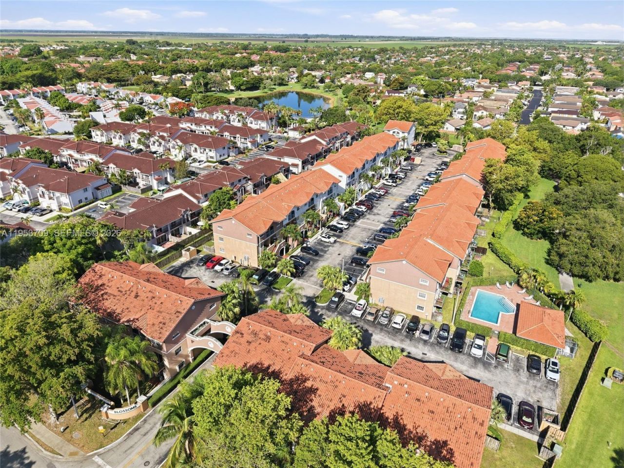 10026 Hammocks Blvd, Unit 207-6, Miami, FL 33196 Photo