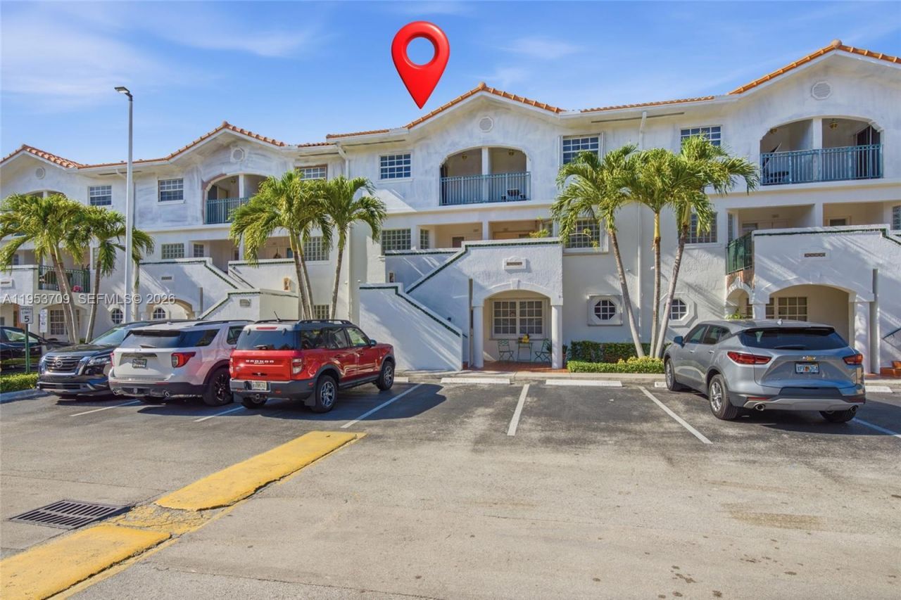 10026 Hammocks Blvd, Unit 207-6, Miami, FL 33196 Photo